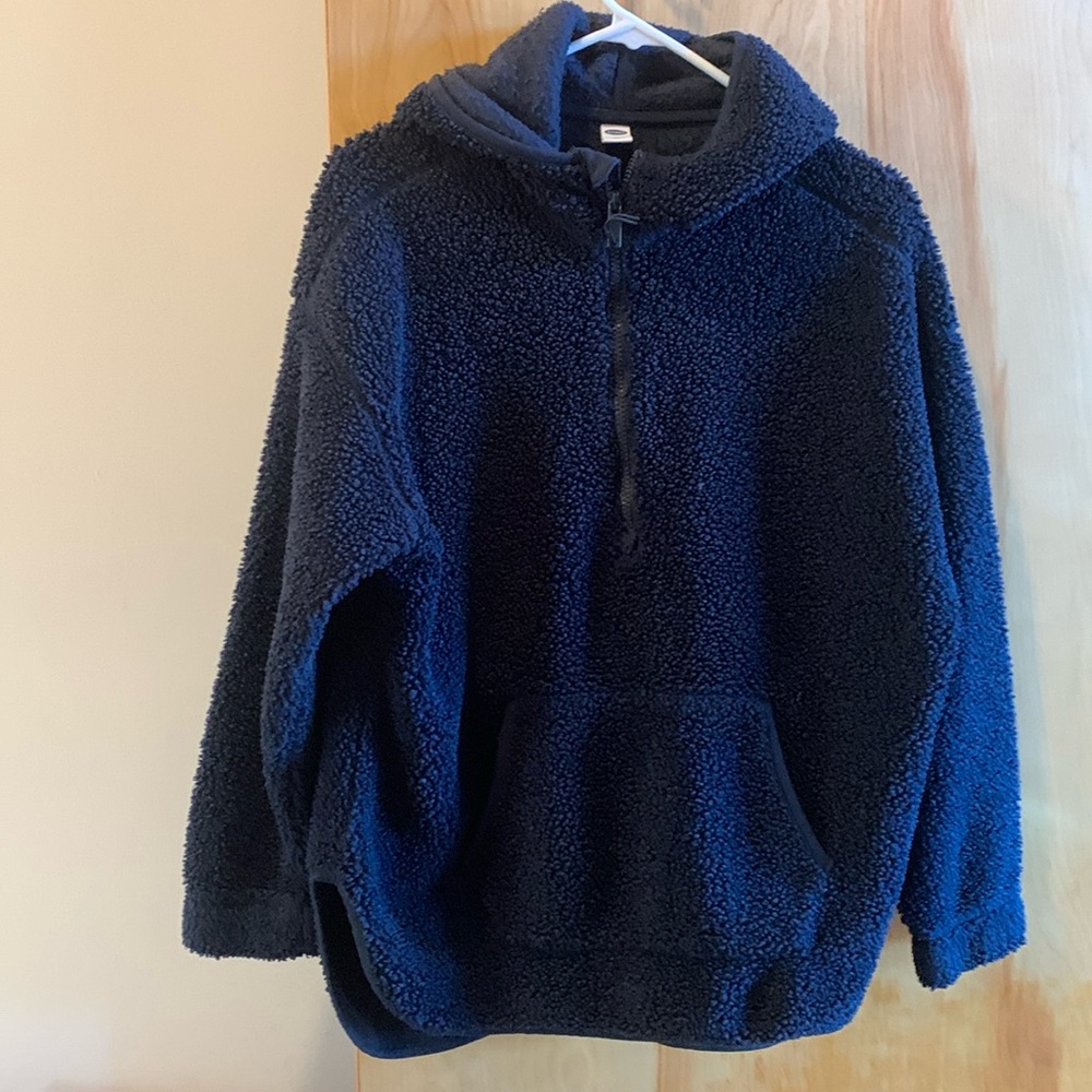 Womens Sherpa quarter zip.